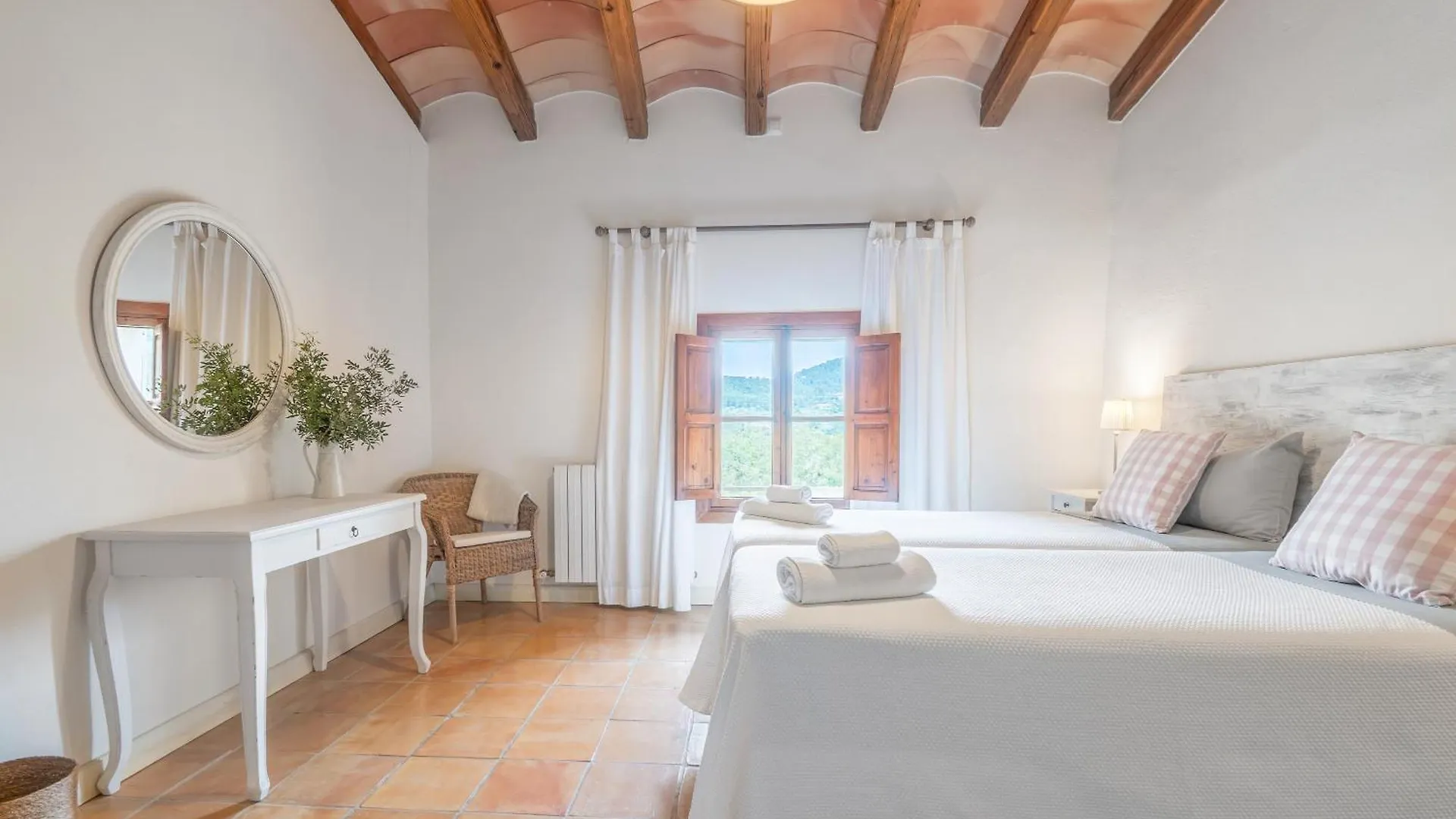Agroturismo Son Bauzanet Establiments